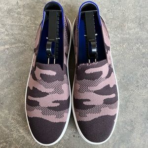 Rothy’s Taupe Camo Sneakers